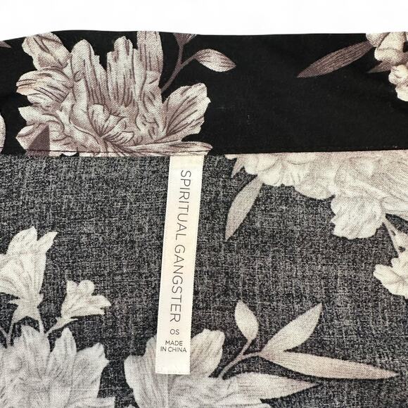 Spiritual Gangster Women's Maya Floral Kimono OS Black Gray Floral 3/4 Sleeve - Picture 5 of 11